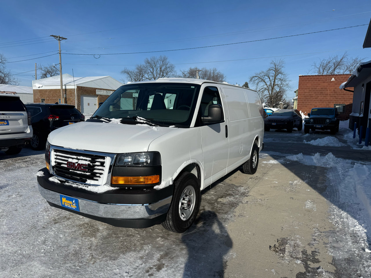 Used 2017 GMC Savana 2500 RWD 2500 135 image 3