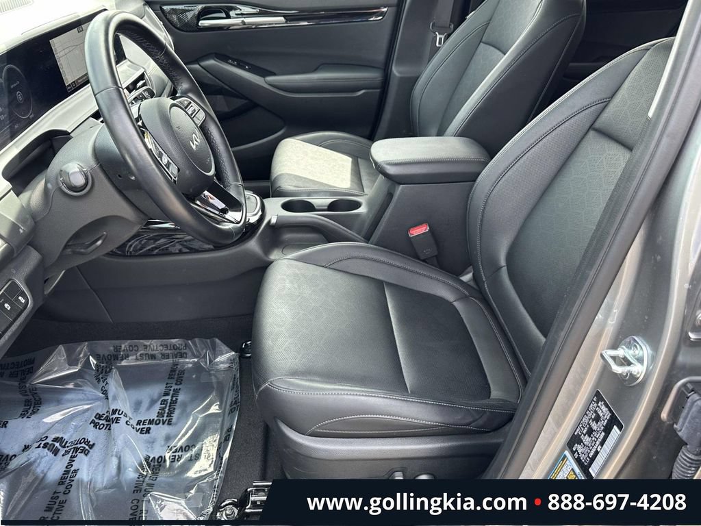 Certified 2024 Kia Seltos EX FWD image 15