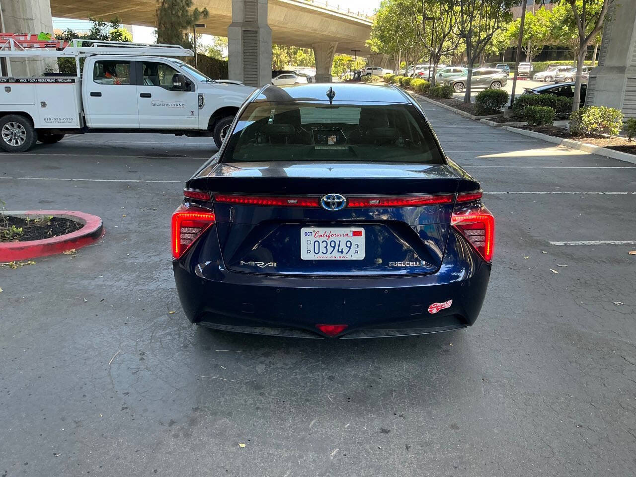 Used 2017 Toyota Mirai FWD image 5