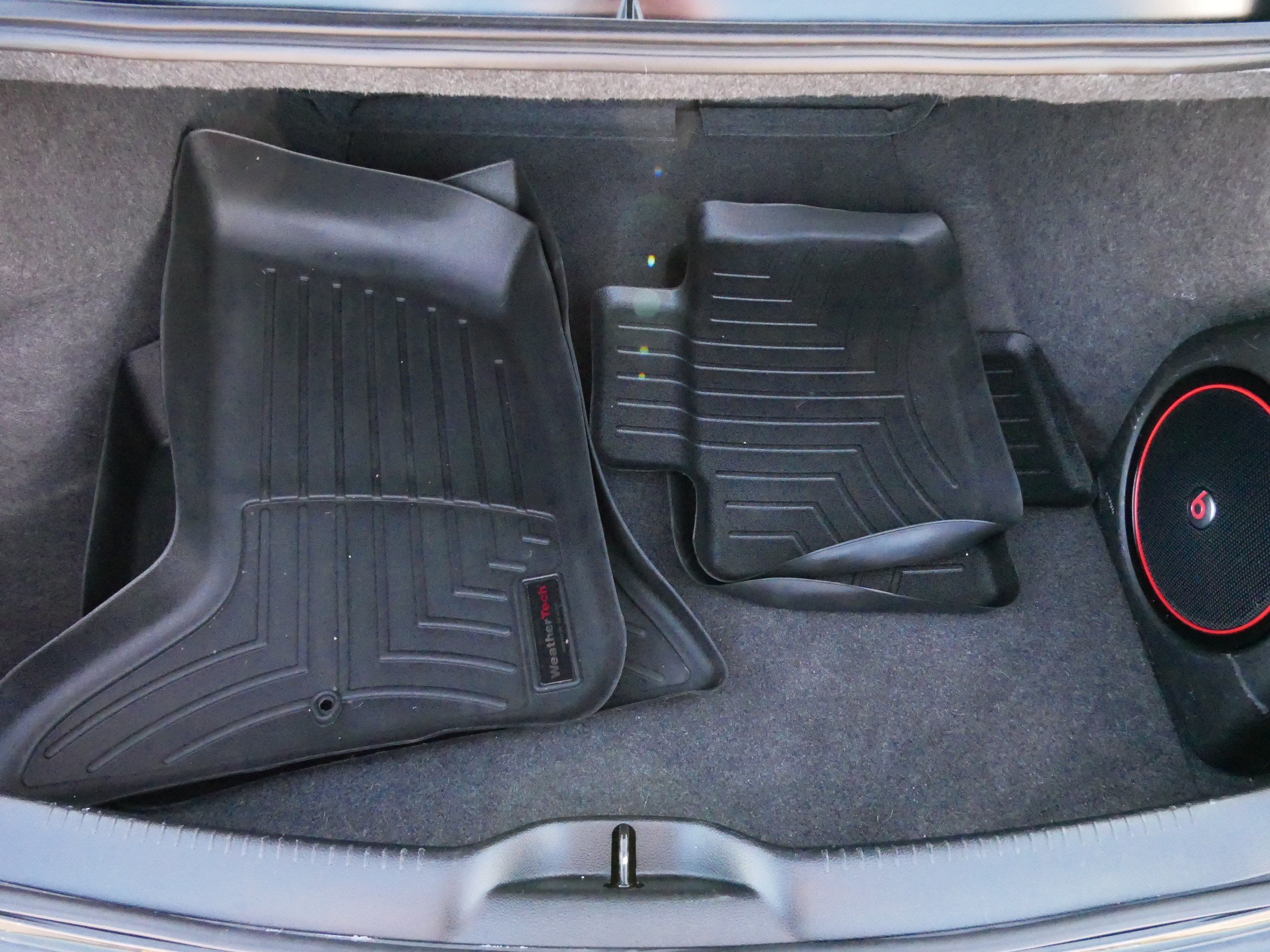 Used 2017 Chrysler 300 S AWD/4WD image 18