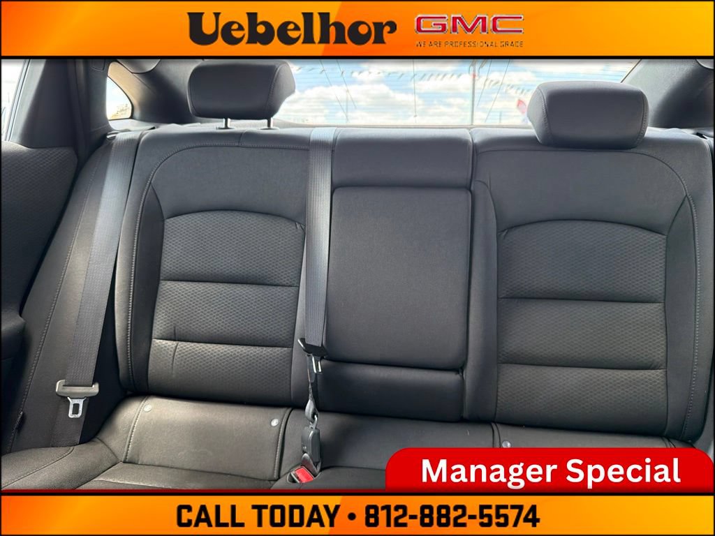 Used 2024 Chevrolet Malibu LT FWD image 18