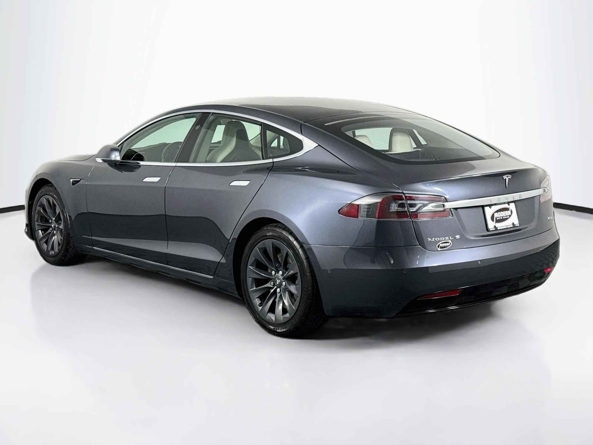 Used 2018 Tesla Model S 75D AWD/4WD image 13