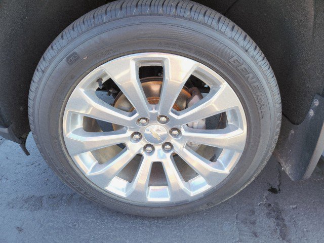 Used 2021 Chevrolet Silverado 1500 High Country w/ Technology Package image 10