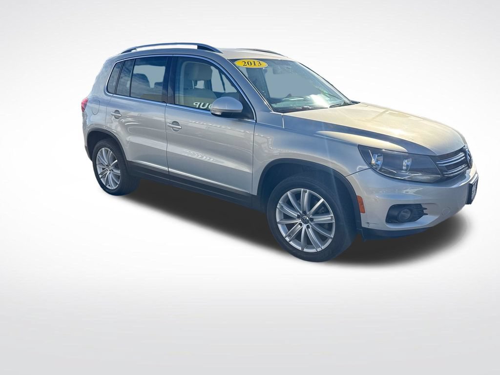 Used 2013 Volkswagen Tiguan SE AWD/4WD image 7