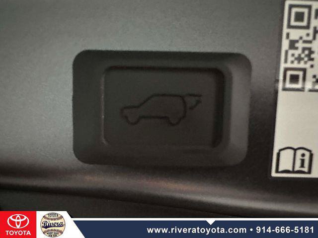Certified 2025 Toyota RAV4 XSE w/ Premium Package AWD/4WD image 11