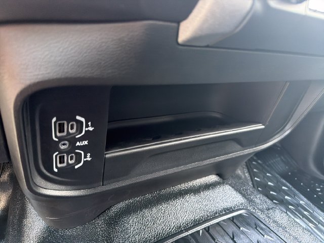 New 2026 RAM 3500 Tradesman AWD/4WD image 24