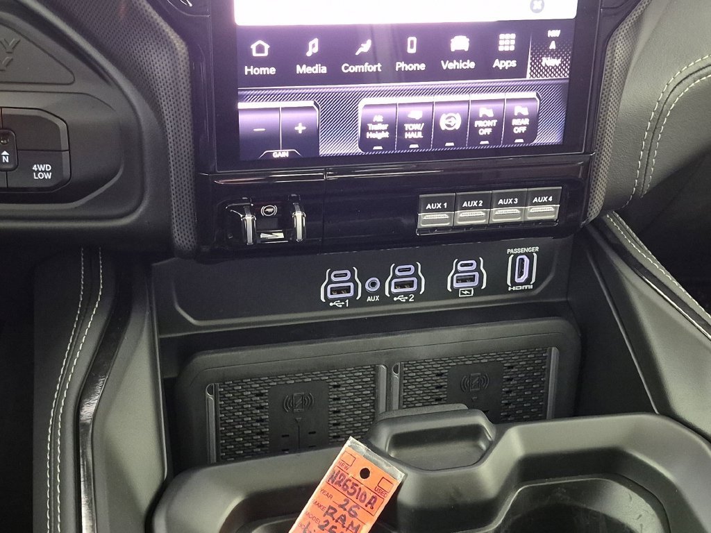 Used 2026 RAM 2500 Limited AWD/4WD image 27