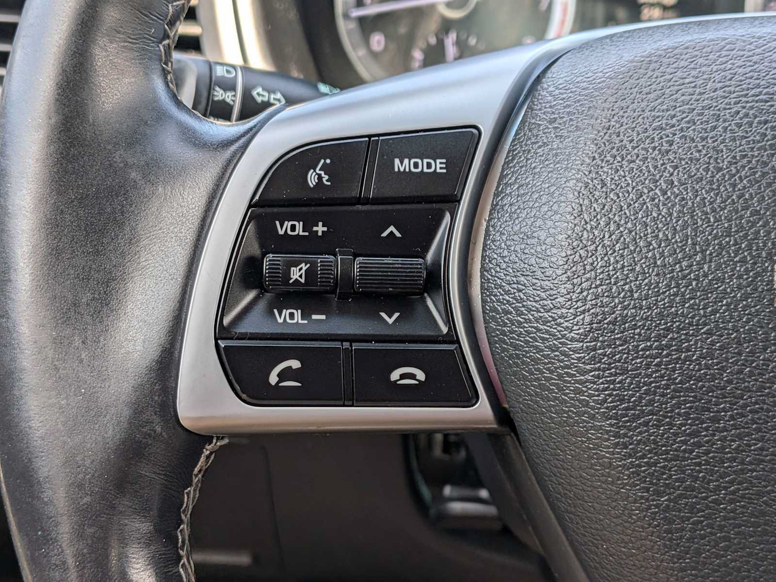 Used 2018 Hyundai Sonata Limited FWD image 23
