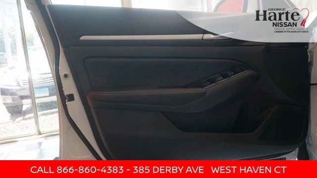 Certified 2025 Nissan Altima 2.5 SL image 30