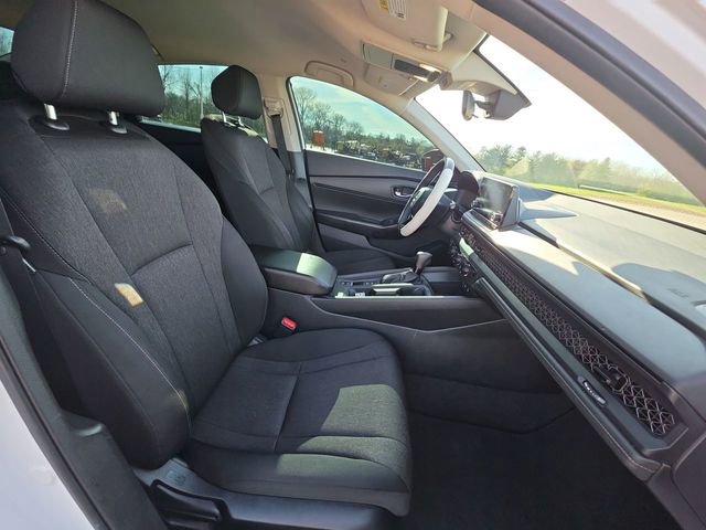 Used 2023 Honda Accord LX image 30