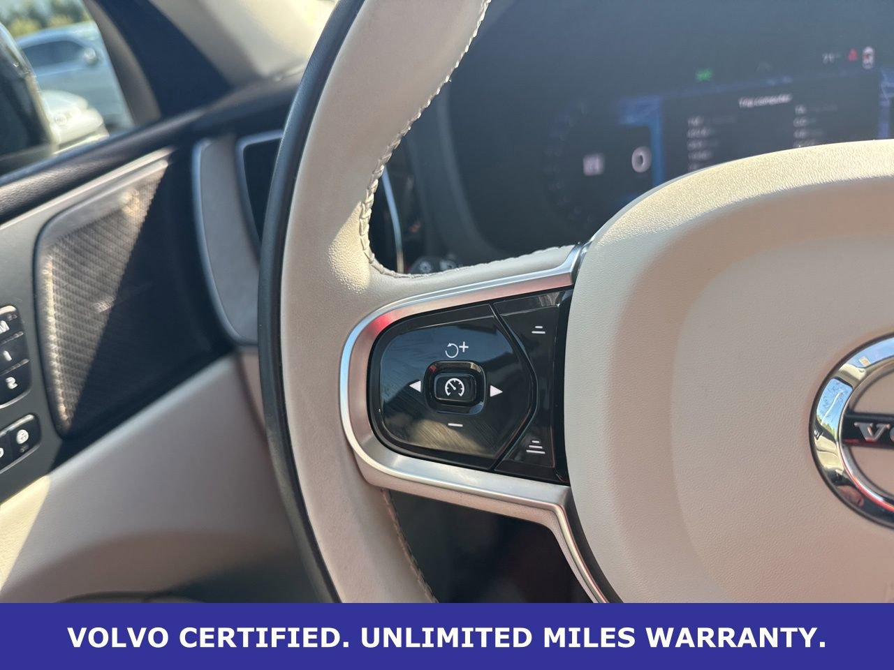 Certified 2024 Volvo XC60 B5 Plus w/ Protection Package Premier image 24