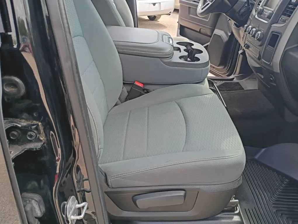 Used 2014 RAM 1500 Express AWD/4WD image 17