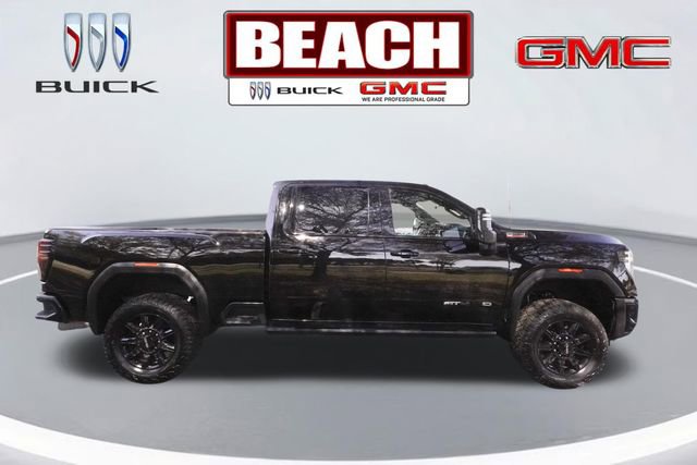 Used 2024 GMC Sierra 2500 AT4 w/ AT4 Premium Plus Package image 2
