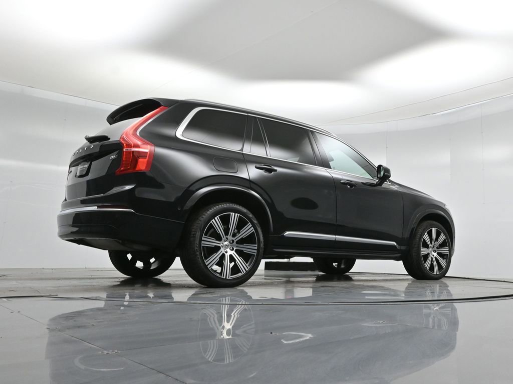Used 2023 Volvo XC90 B6 Ultimate w/ Protection Package Premier image 46