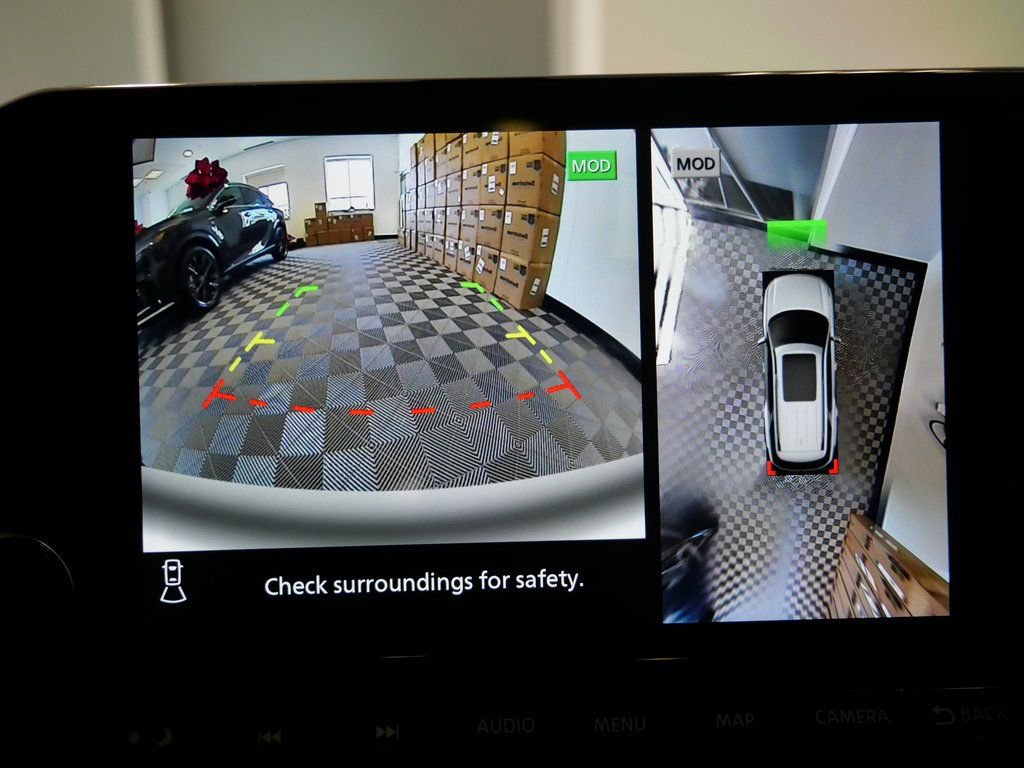 Used 2023 Nissan Pathfinder Platinum w/ Cargo Package image 19