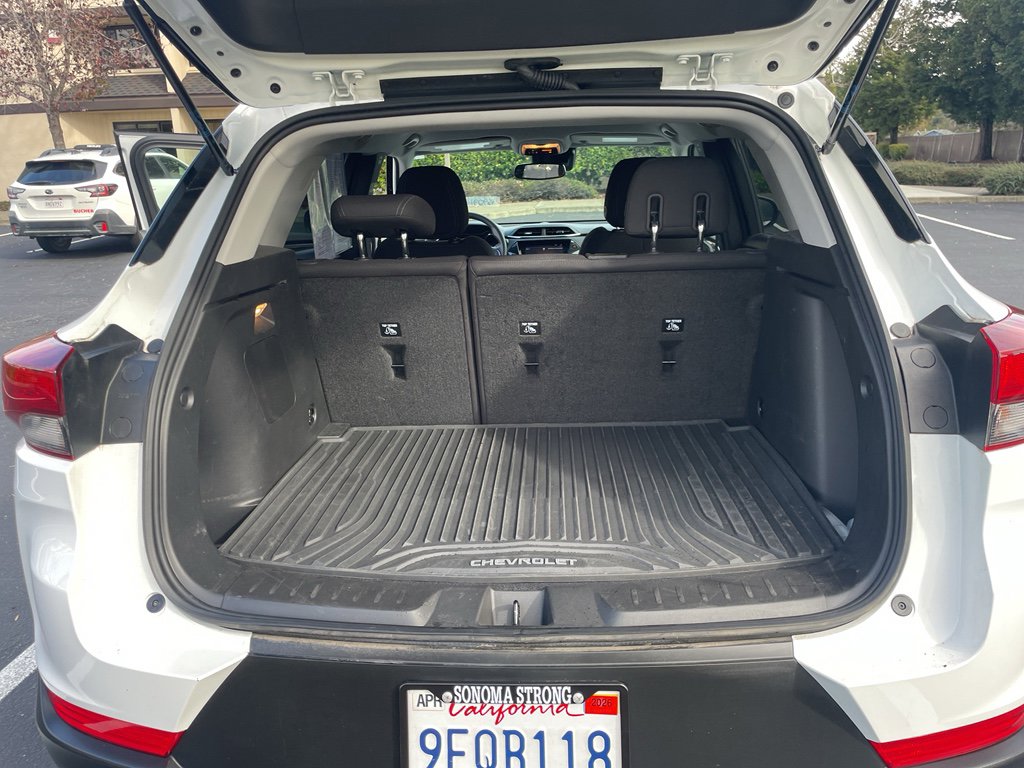 Used 2023 Chevrolet TrailBlazer LT w/ Convenience Package image 41