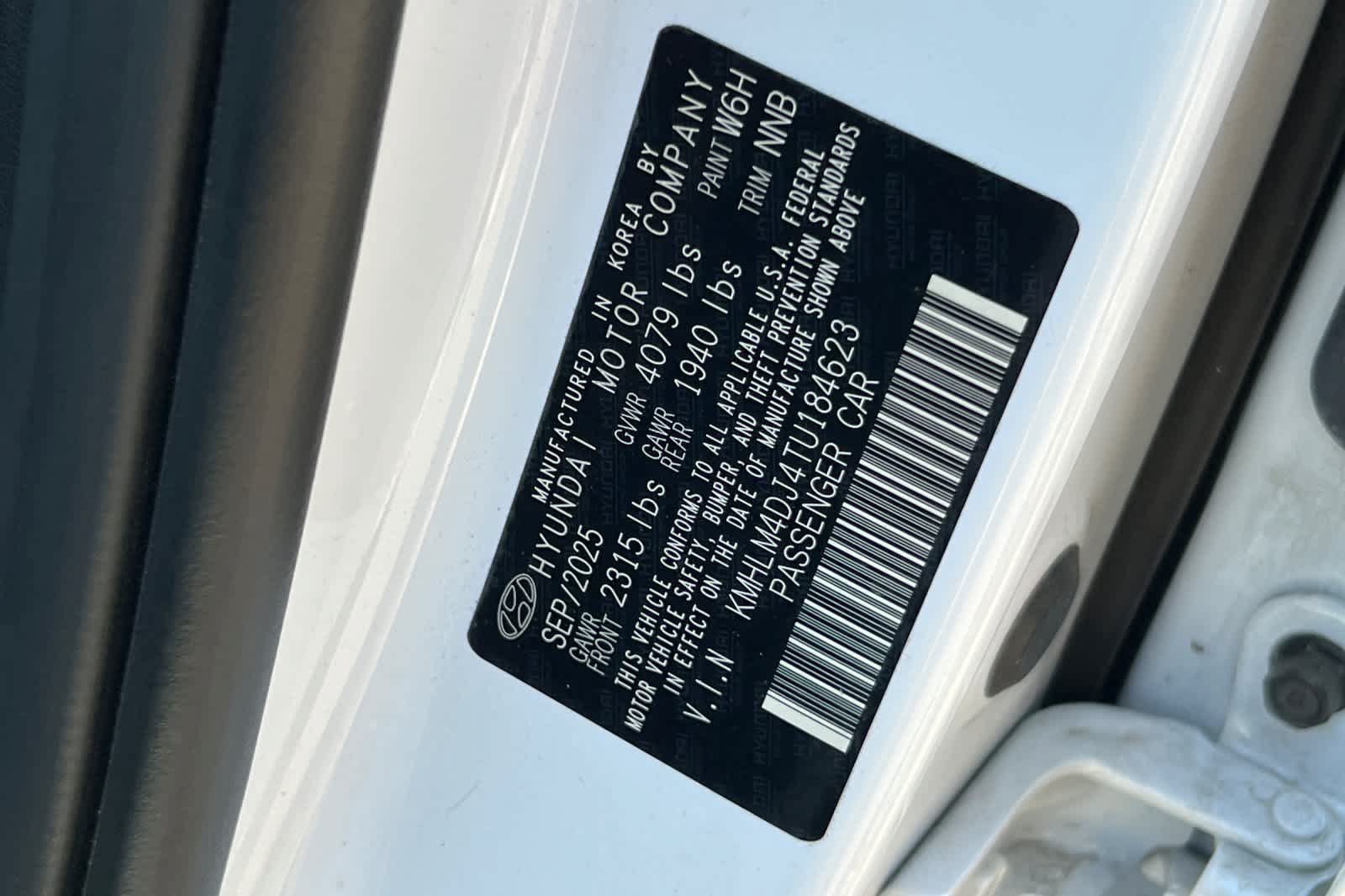 Used 2026 Hyundai Elantra Hybrid FWD image 31