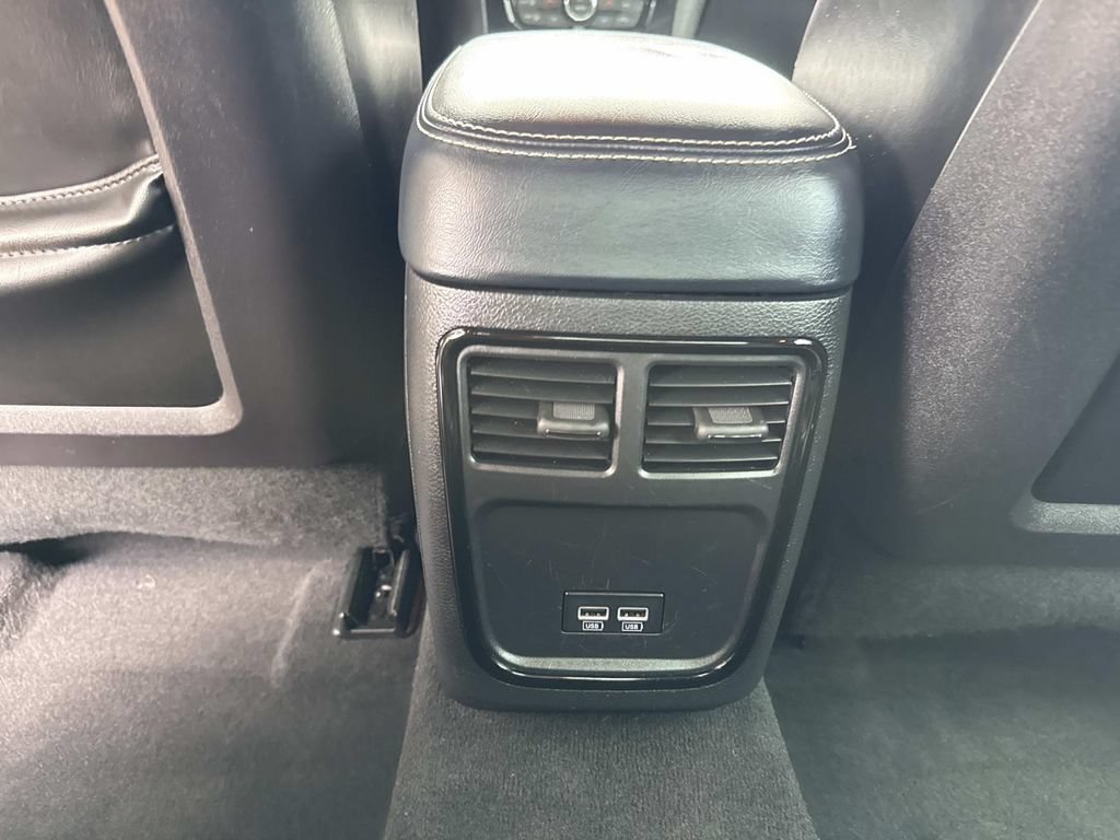 Used 2023 Chrysler 300 S RWD image 18