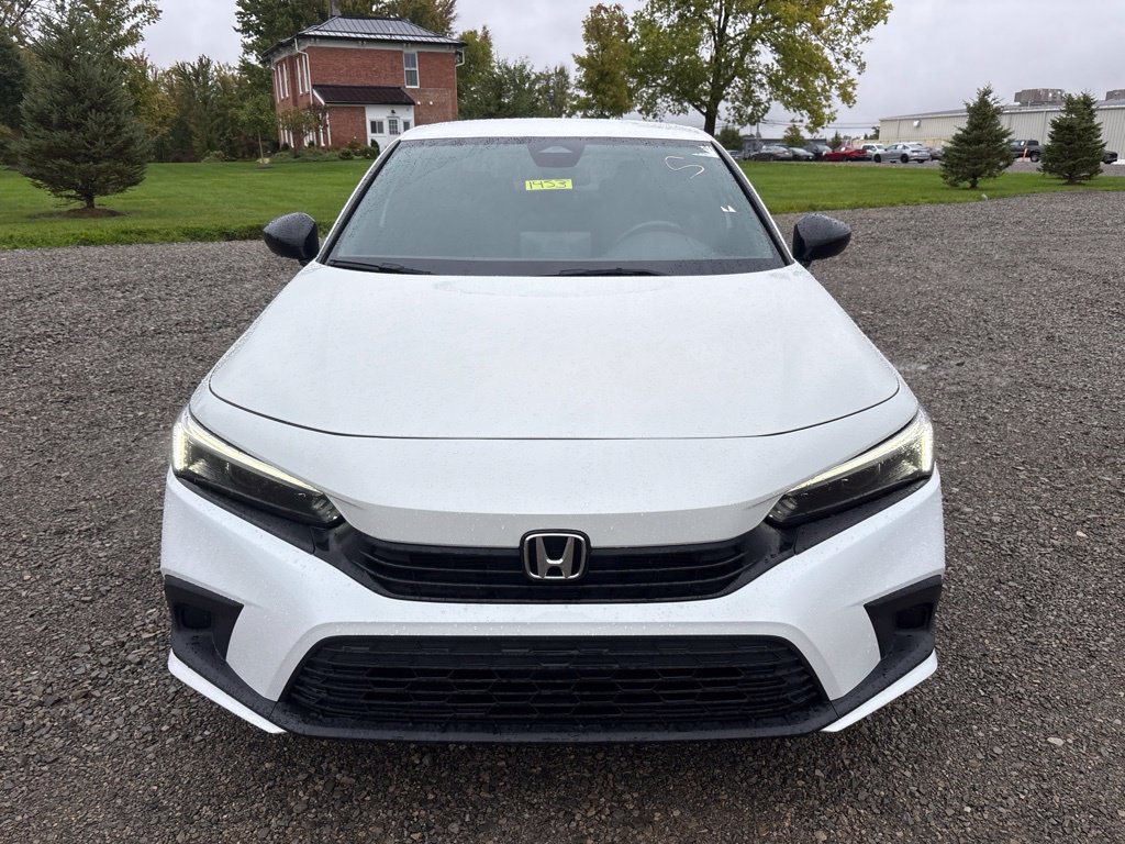 Used 2022 Honda Civic Sport image 2