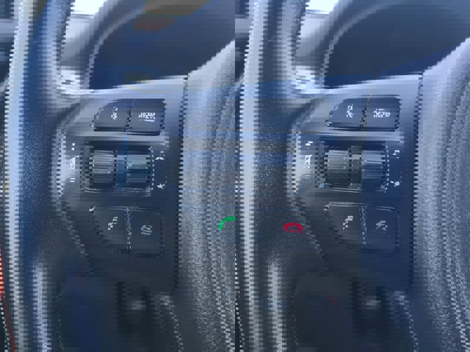 Used 2017 Kia Sorento SX image 25