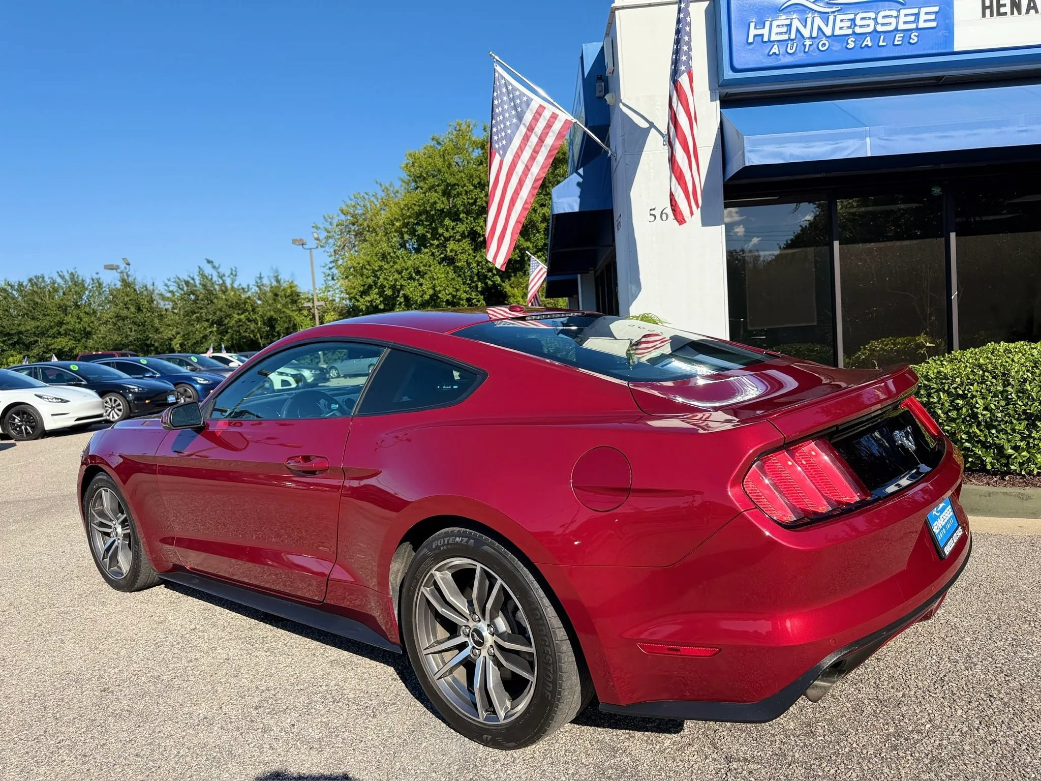 Used 2015 Ford Mustang Premium w/ Equipment Group 201A RWD image 9
