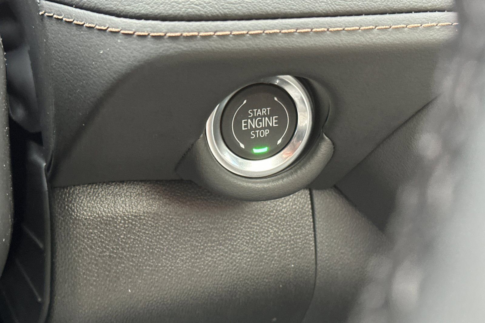 New 2026 Chevrolet Suburban High Country image 28