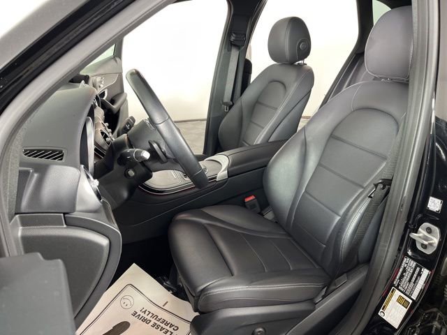 Used 2022 Mercedes-Benz GLC 300 image 18