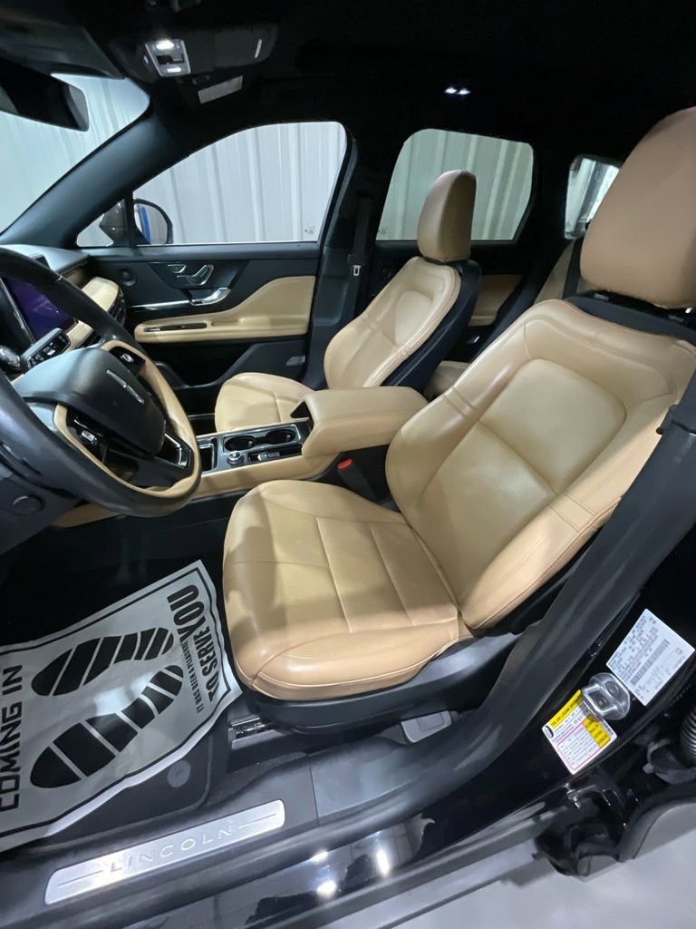 Used 2021 Lincoln Corsair Reserve w/ Equipment Group 201A image 10