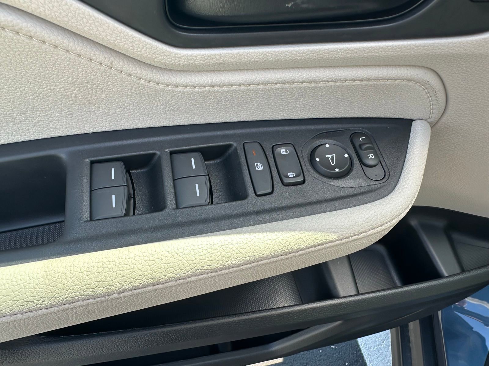 New 2026 Honda Odyssey EX-L image 10