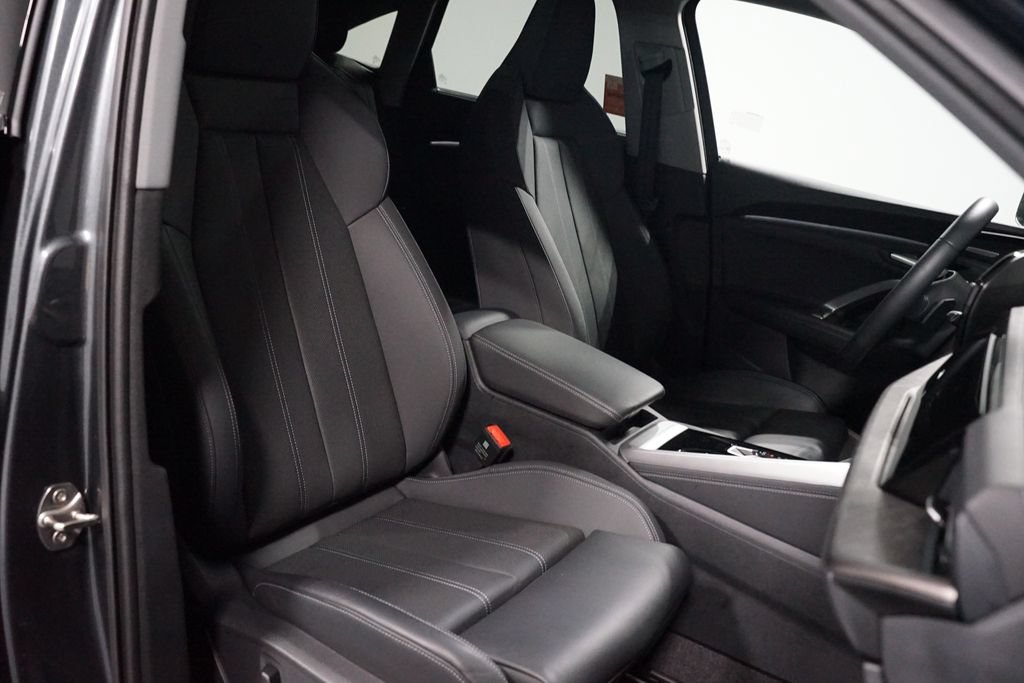 Used 2025 Audi Q5 Premium Plus AWD/4WD image 28
