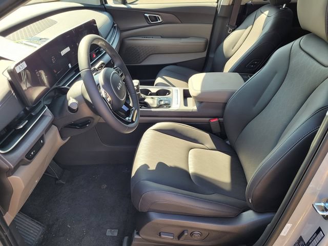 New 2026 Kia Carnival EX FWD image 8