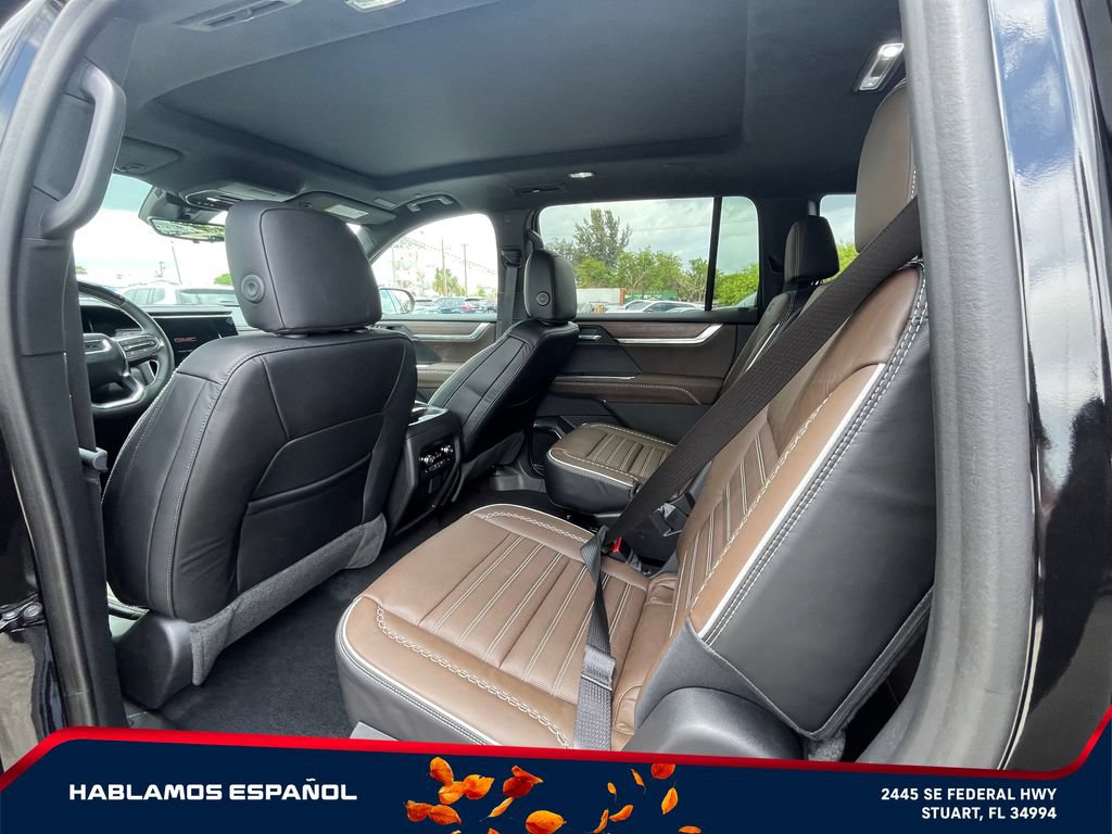 New 2026 GMC Acadia Denali Ultimate FWD image 13