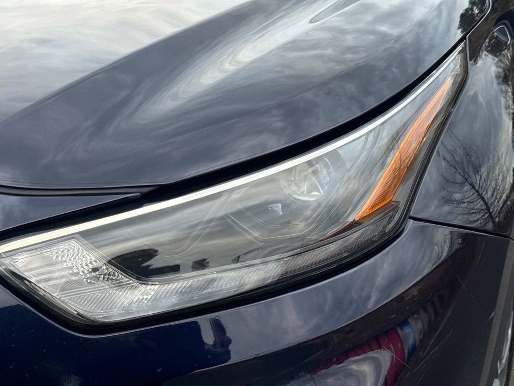 Used 2023 Toyota Highlander XLE image 11