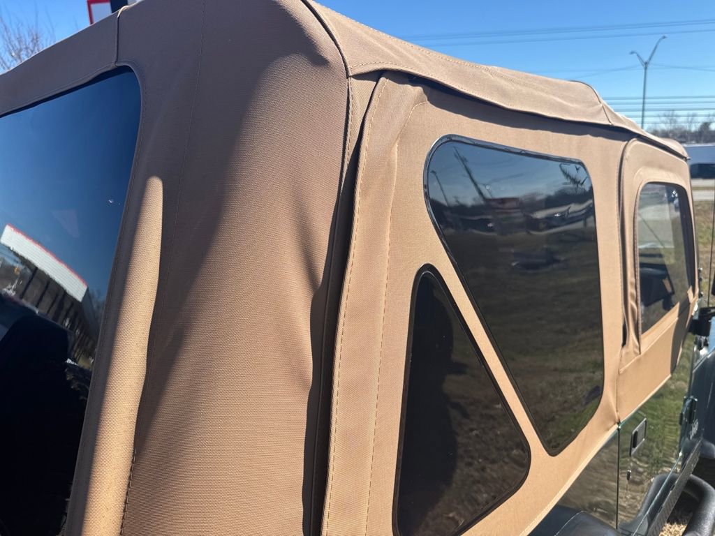 Used 2001 Jeep Wrangler SE image 40