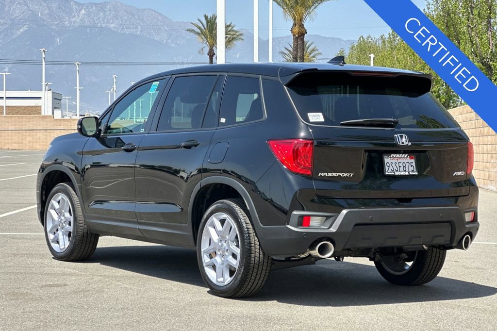Certified 2025 Honda Passport EX-L image 6
