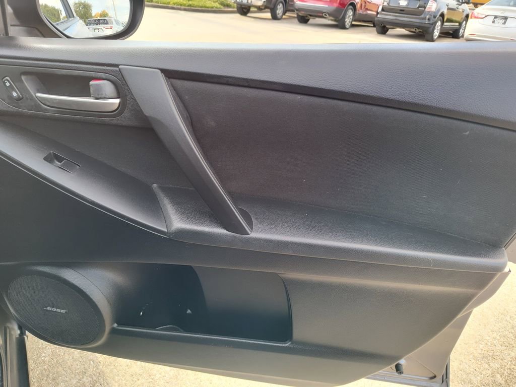 Used 2012 MAZDA MAZDA3 i Touring image 23