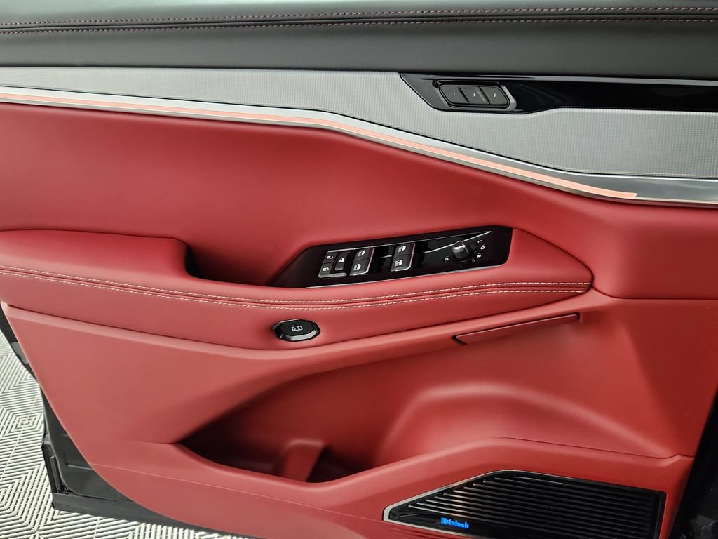 New 2025 Jeep Wagoneer S Limited AWD/4WD image 16