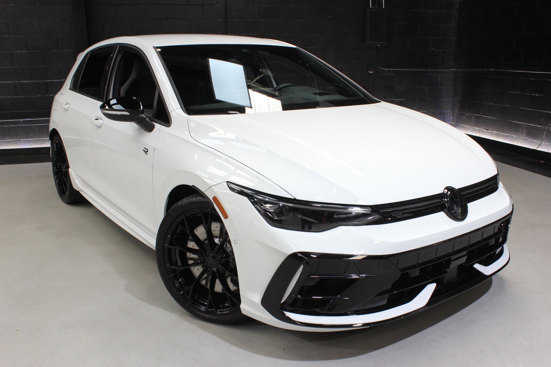 Used 2025 Volkswagen Golf R Black Edition w/ Euro Stye Package image 11