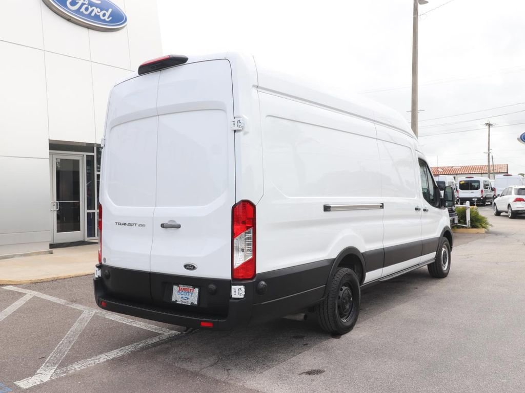 Used 2024 Ford Transit 250 148 High Roof Extended w/ Load Area Protection Package image 13
