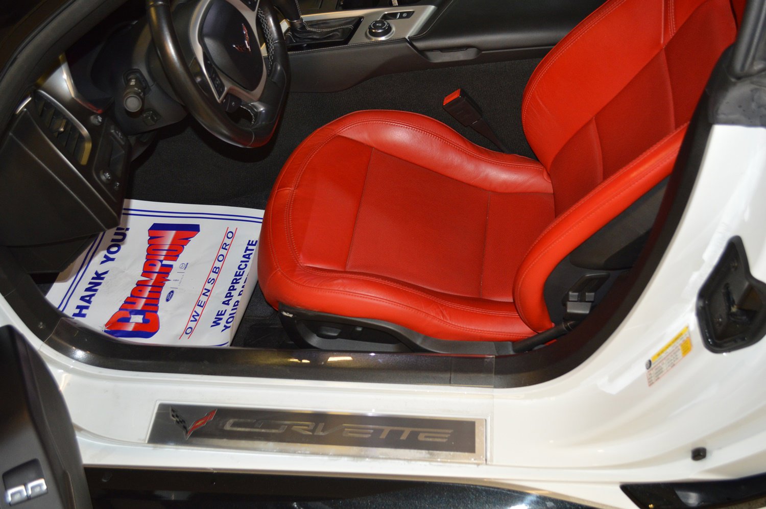 Used 2019 Chevrolet Corvette Grand Sport w/ Carbon Flash Badge Package image 15