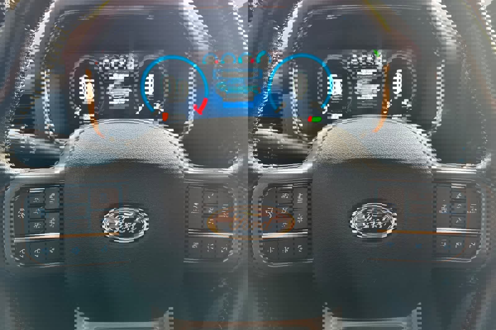 Certified 2021 Ford F150 Lariat w/ Equipment Group 502A High image 23