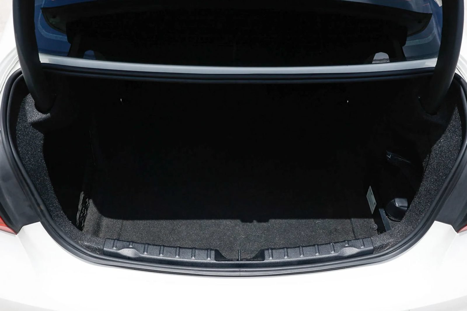 Used 2018 BMW 340i Sedan RWD image 15