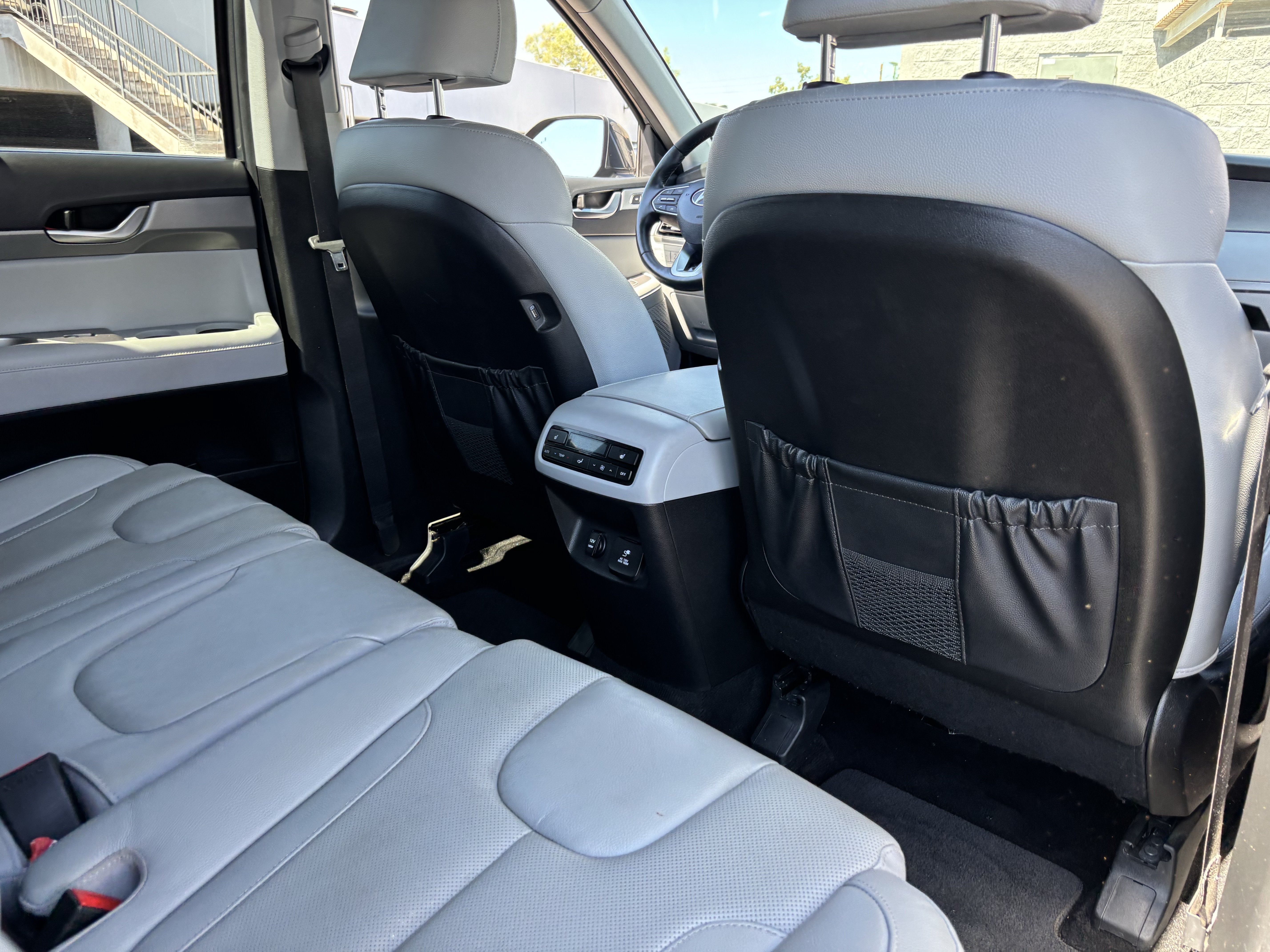 Used 2021 Hyundai Palisade SEL FWD image 11