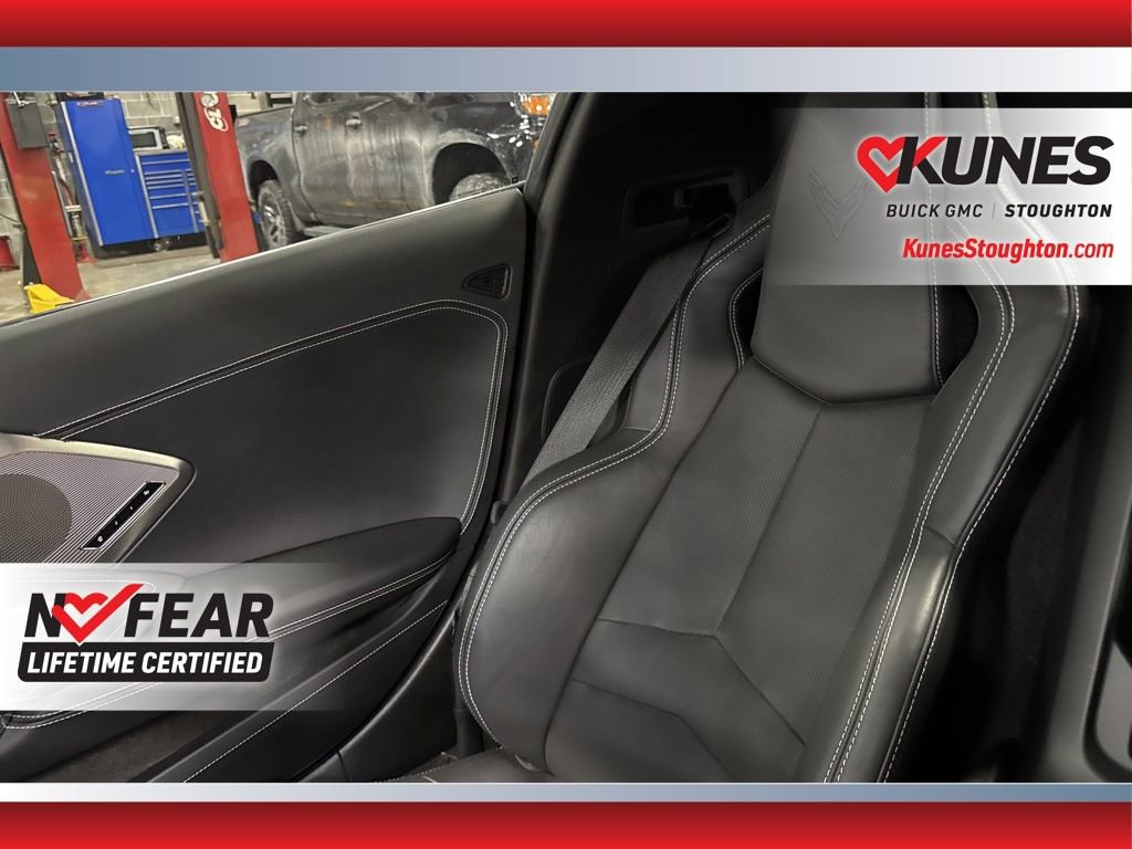 Used 2024 Chevrolet Corvette Stingray w/ Z51 Performance Package image 46