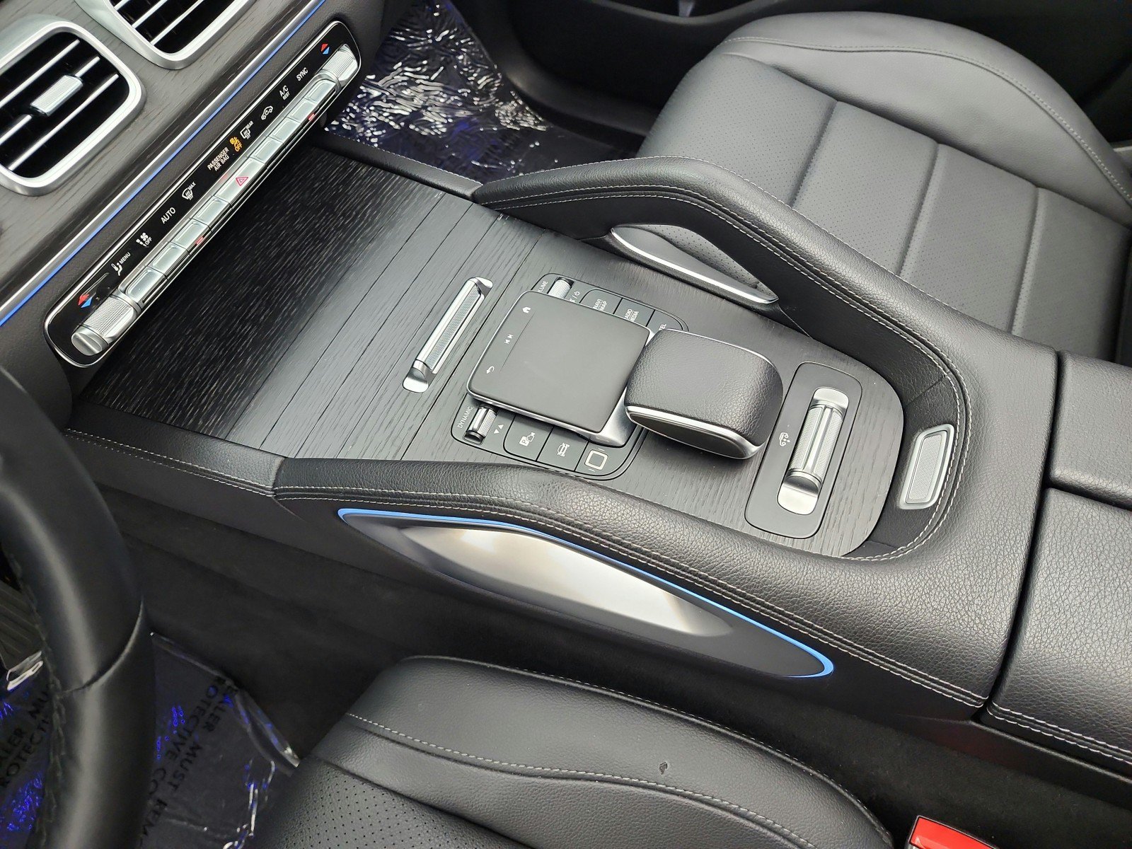 Certified 2025 Mercedes-Benz GLS 450 4MATIC image 11