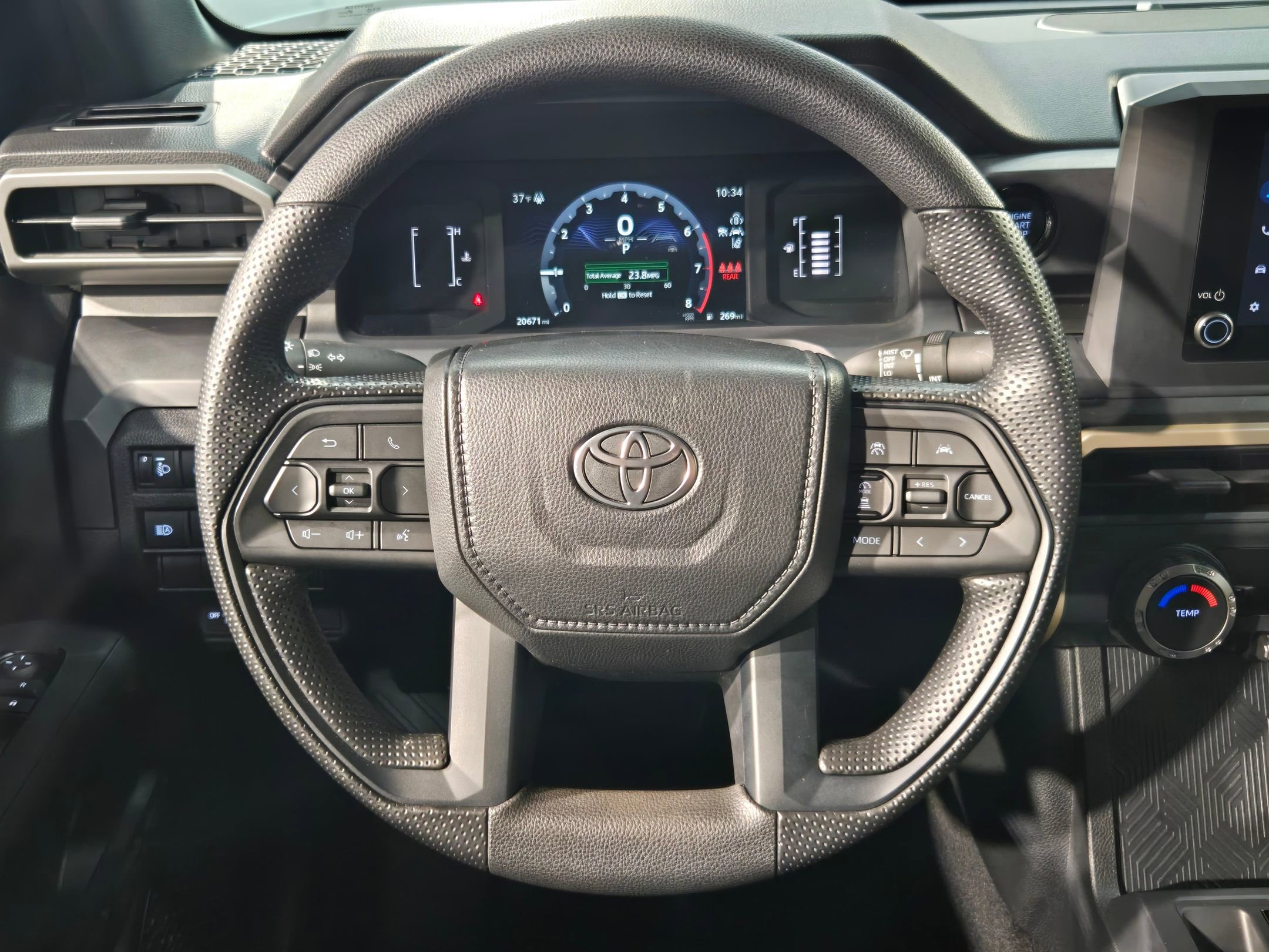 Used 2024 Toyota Tacoma SR image 18