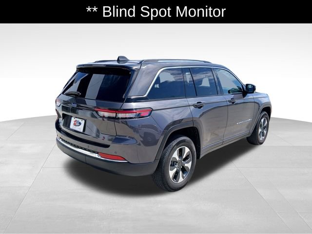 Used 2023 Jeep Grand Cherokee 4WD 4xe image 5