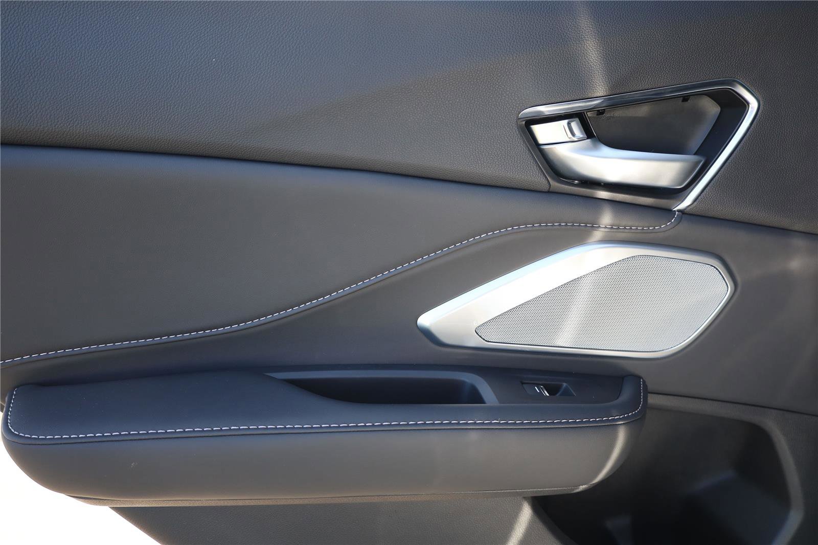 New 2025 Acura RDX SH-AWD w/ Technology Package image 26