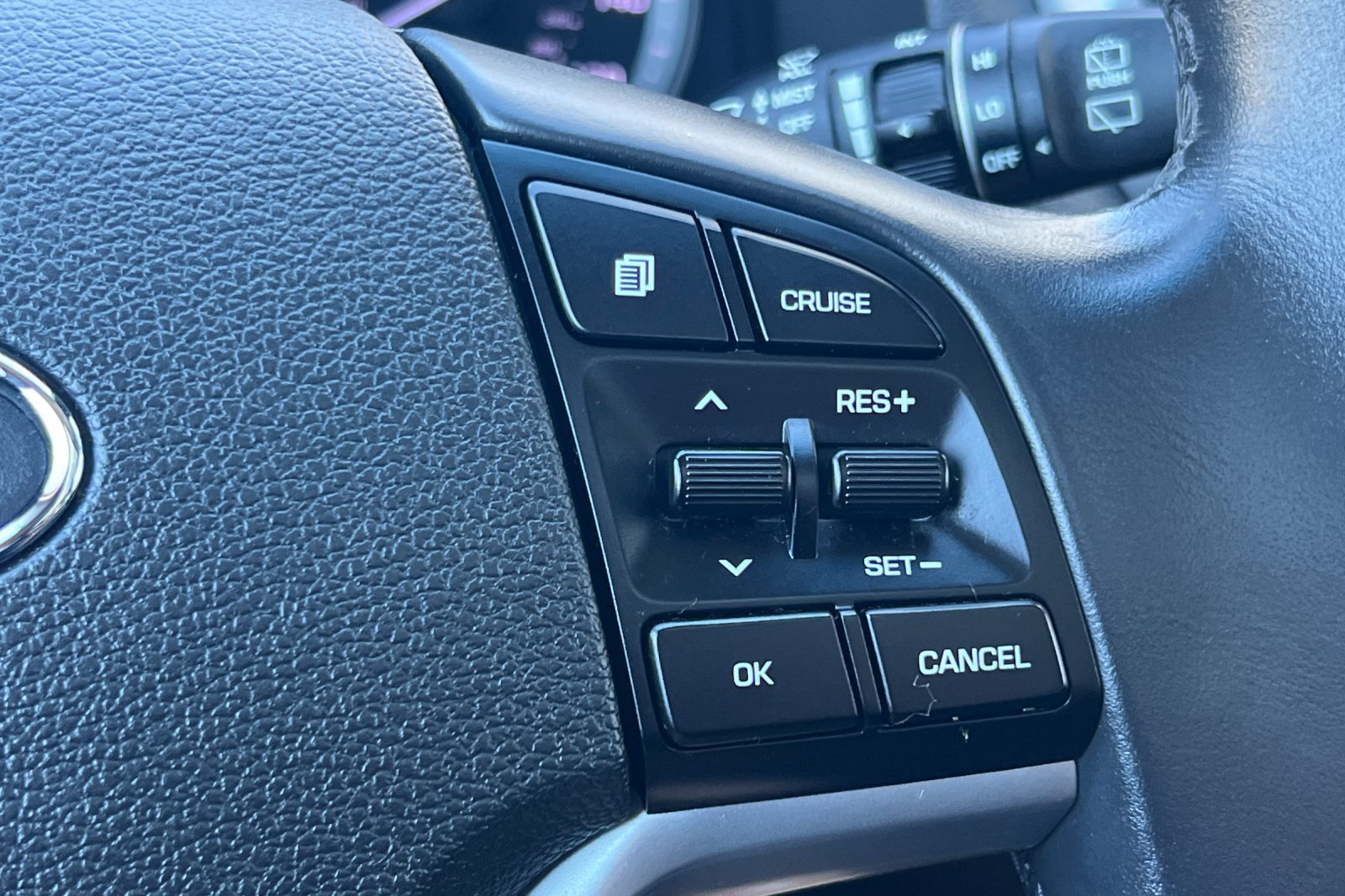 Used 2016 Hyundai Tucson Limited w/ Option Group 03 FWD image 29