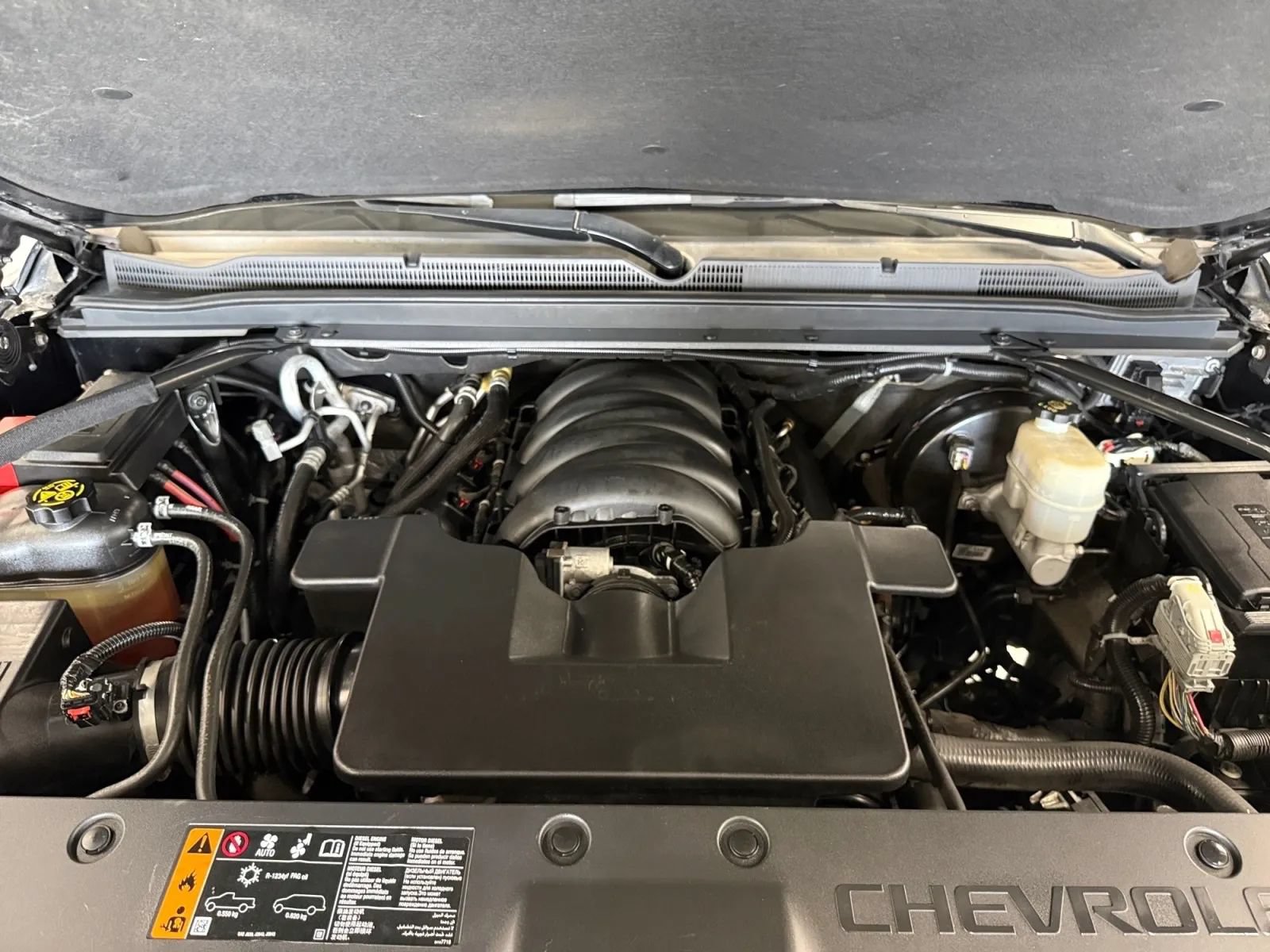 Used 2020 Chevrolet Suburban Premier AWD/4WD image 48